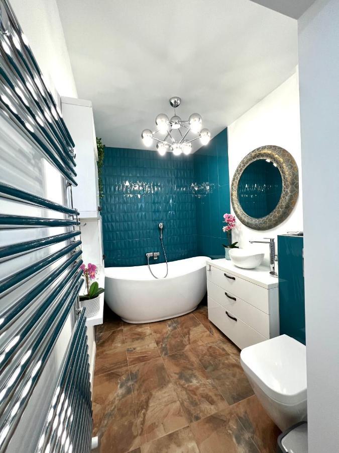 Sky View - Luxury Apartament - Sanador Victoriei Boekarest Buitenkant foto